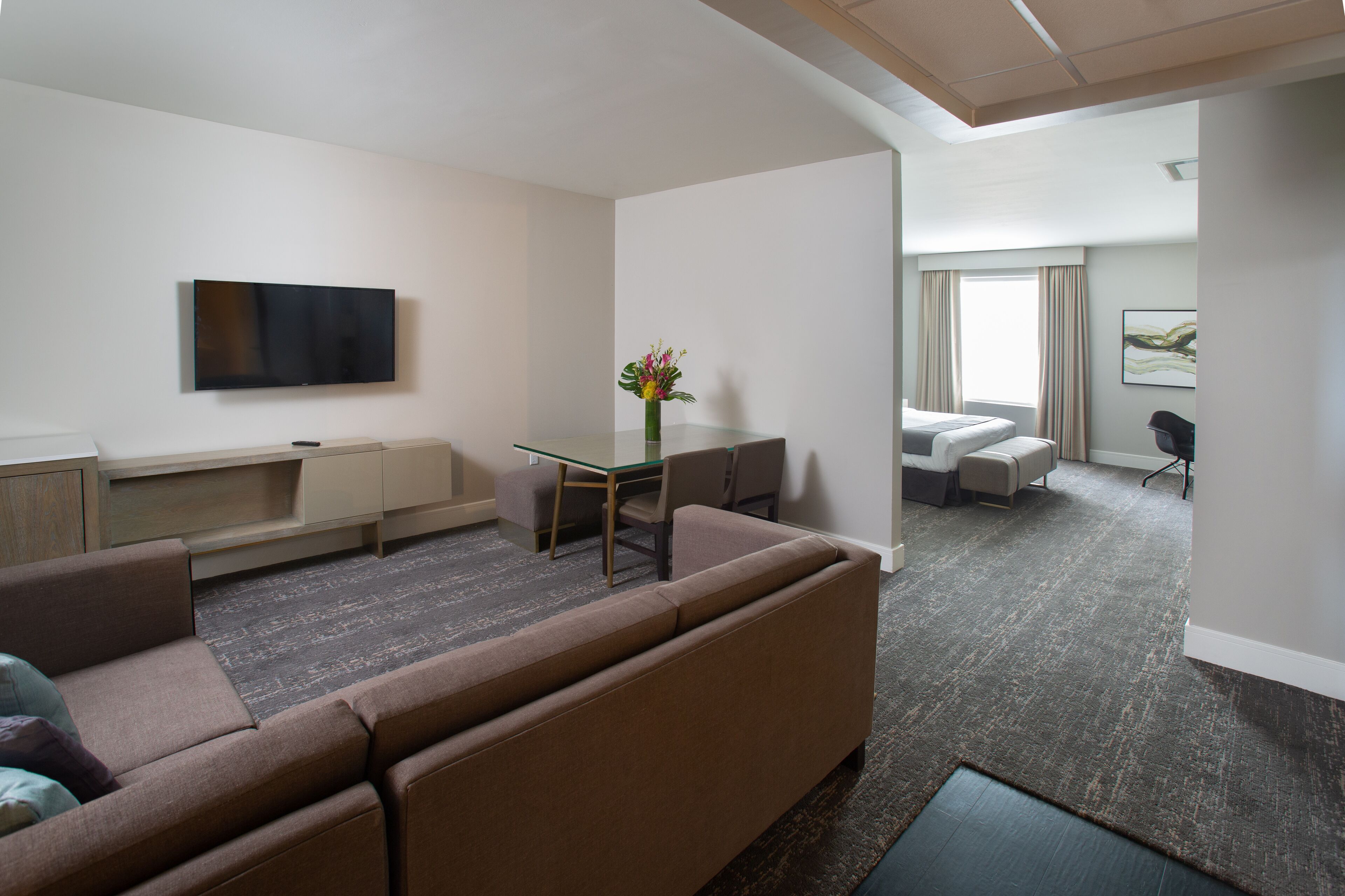 1 bedroom, premium bedding, in-room safe, desk