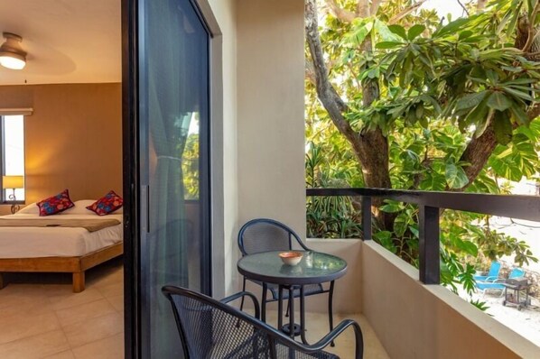 Superior Studio - Casa del Árbol | Balcone