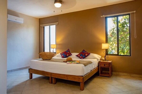 Superior Studio - Casa del Árbol