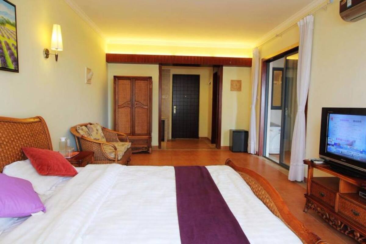 Studio, 1 makuuhuone, merinäköala | 1 makuuhuone, ylelliset vuodevaatteet, työpöytä, pimennysverhot