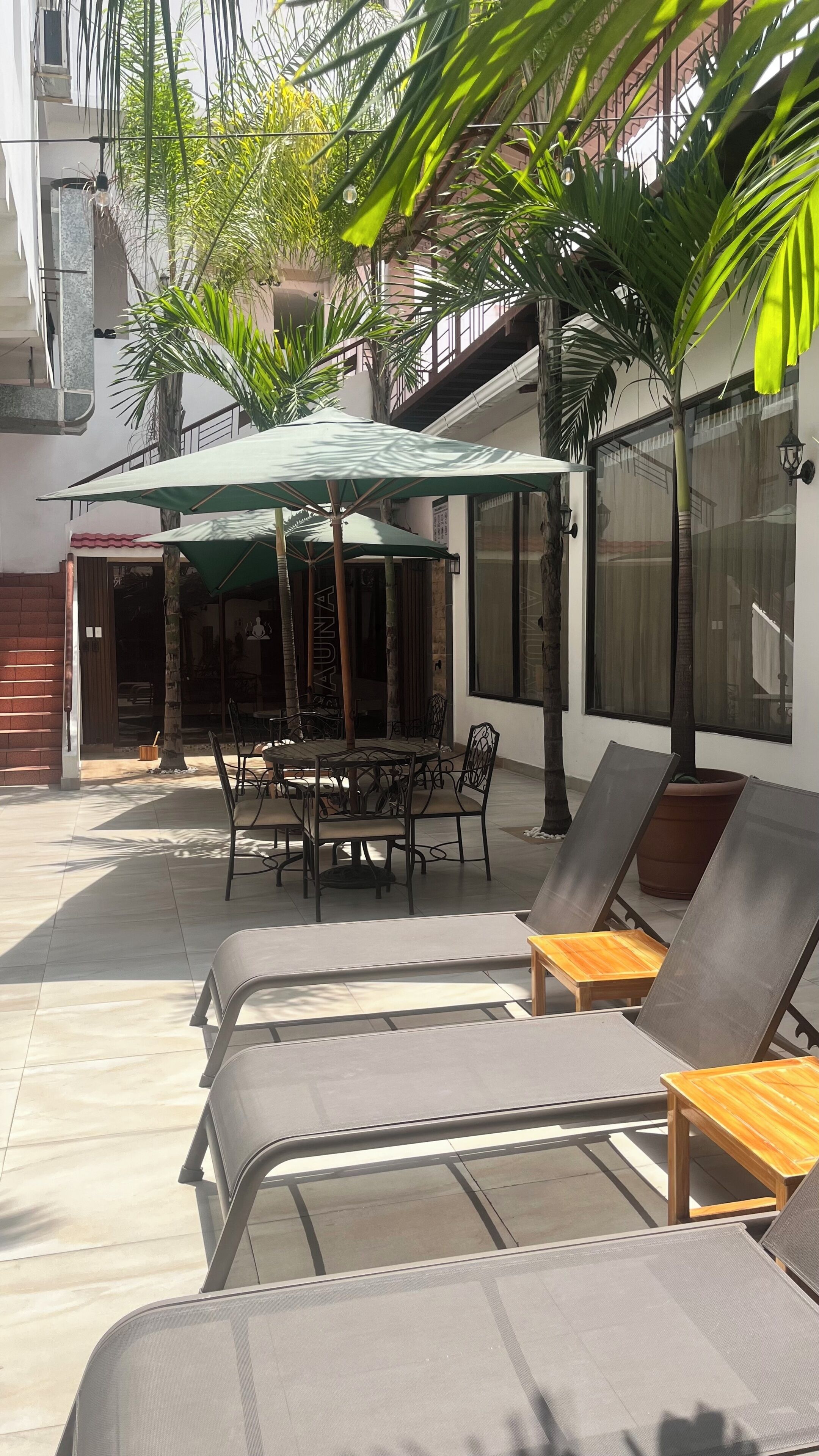 Outdoor pool, sun loungers
