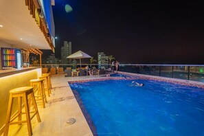 Piscina a l'aire lliure