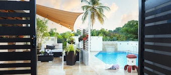 Villa Maxine Retreat: Mountainview Pool Near San Juan Airport