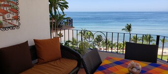 99 SALE BESTLOCATION on thebeachVeryPopularVISTAdelSOL802 ZONAROMNTICA