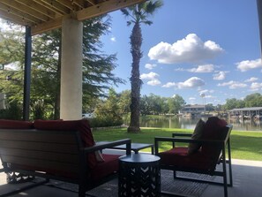 Property grounds - Family Getaway - LBJ Waterfront - Beautiful Lake Views - Game Room - Boat Dock (Kingsland)