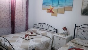 2 Schlafzimmer, Bügeleisen/Bügelbrett, kostenloses WLAN, Bettwäsche