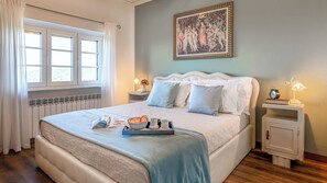 5 Schlafzimmer, Bügeleisen/Bügelbrett, kostenloses WLAN, Bettwäsche