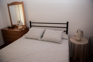 3 Schlafzimmer, Bügeleisen/Bügelbrett, Reisekinderbett, kostenloses WLAN