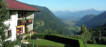 Apartment in Afritz near Ski Resorts