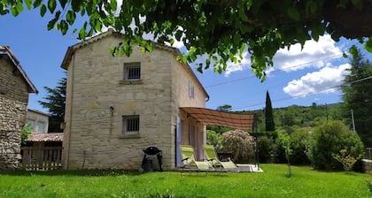 New charming cottage 81 m2 (3 stars) - 4 people - near Vallon Pont d'Arc