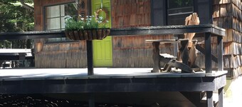 Cozy Guest Cabin Near River, Lake, And Hiking Access.