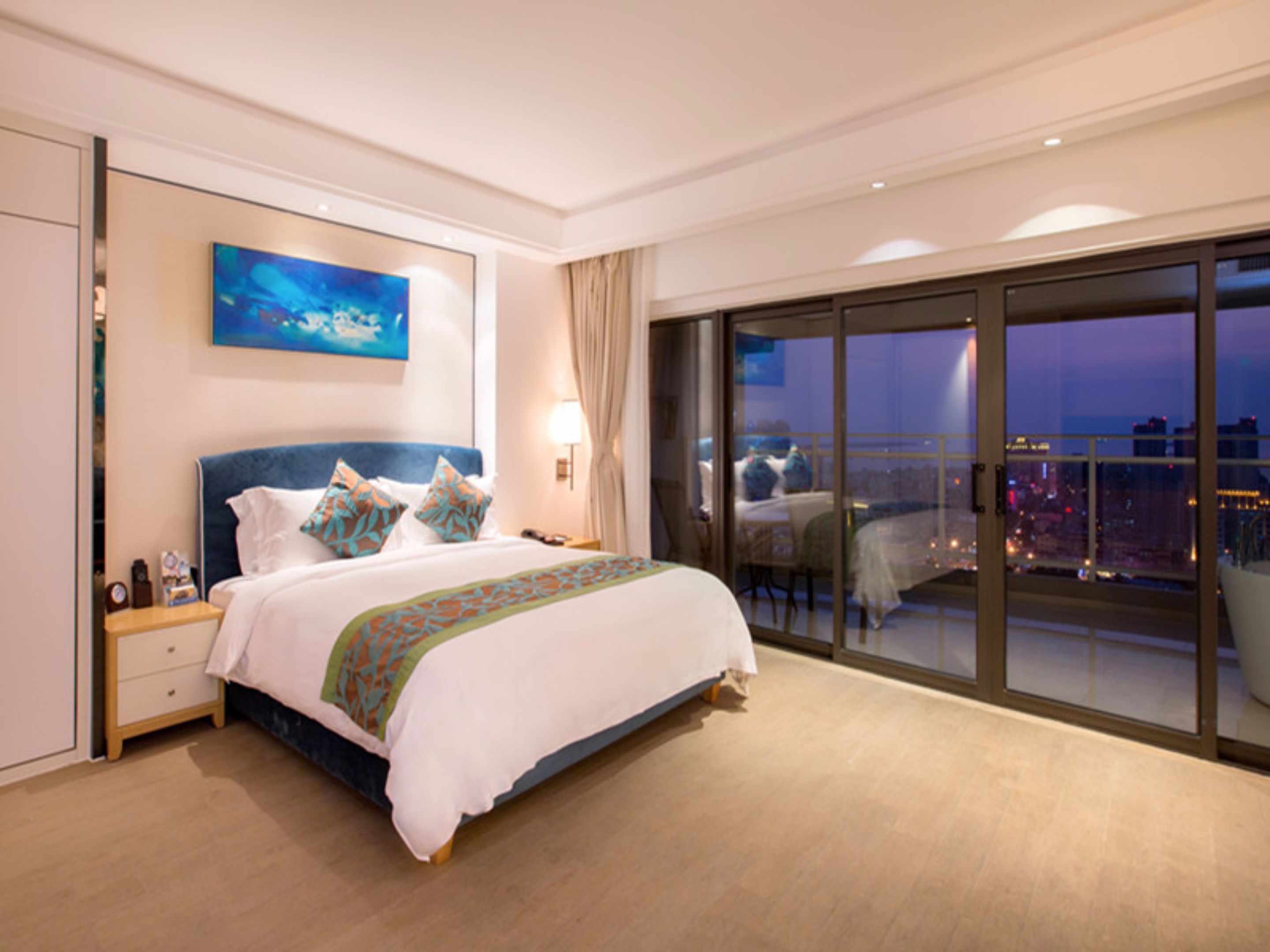 Minibar, blackout drapes, iron/ironing board, free WiFi