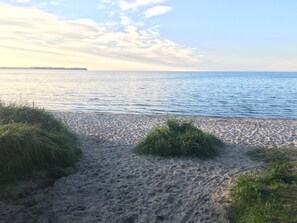 Beach nearby - Thatched cottage in the bay of Wismar (Zierow)