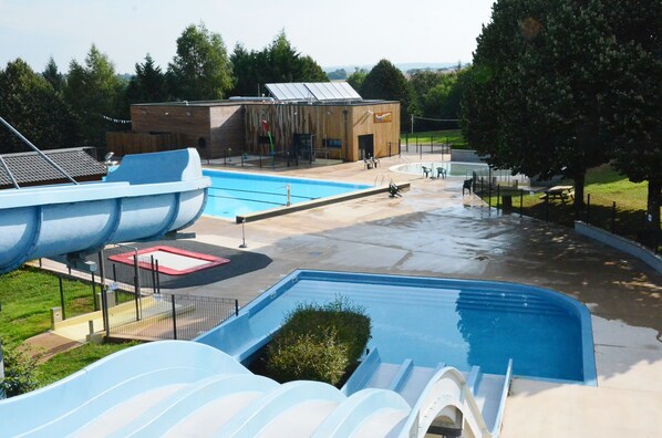 Piscine extérieure
