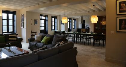 WOOD FARM IN FRONT of 50 hectare estate