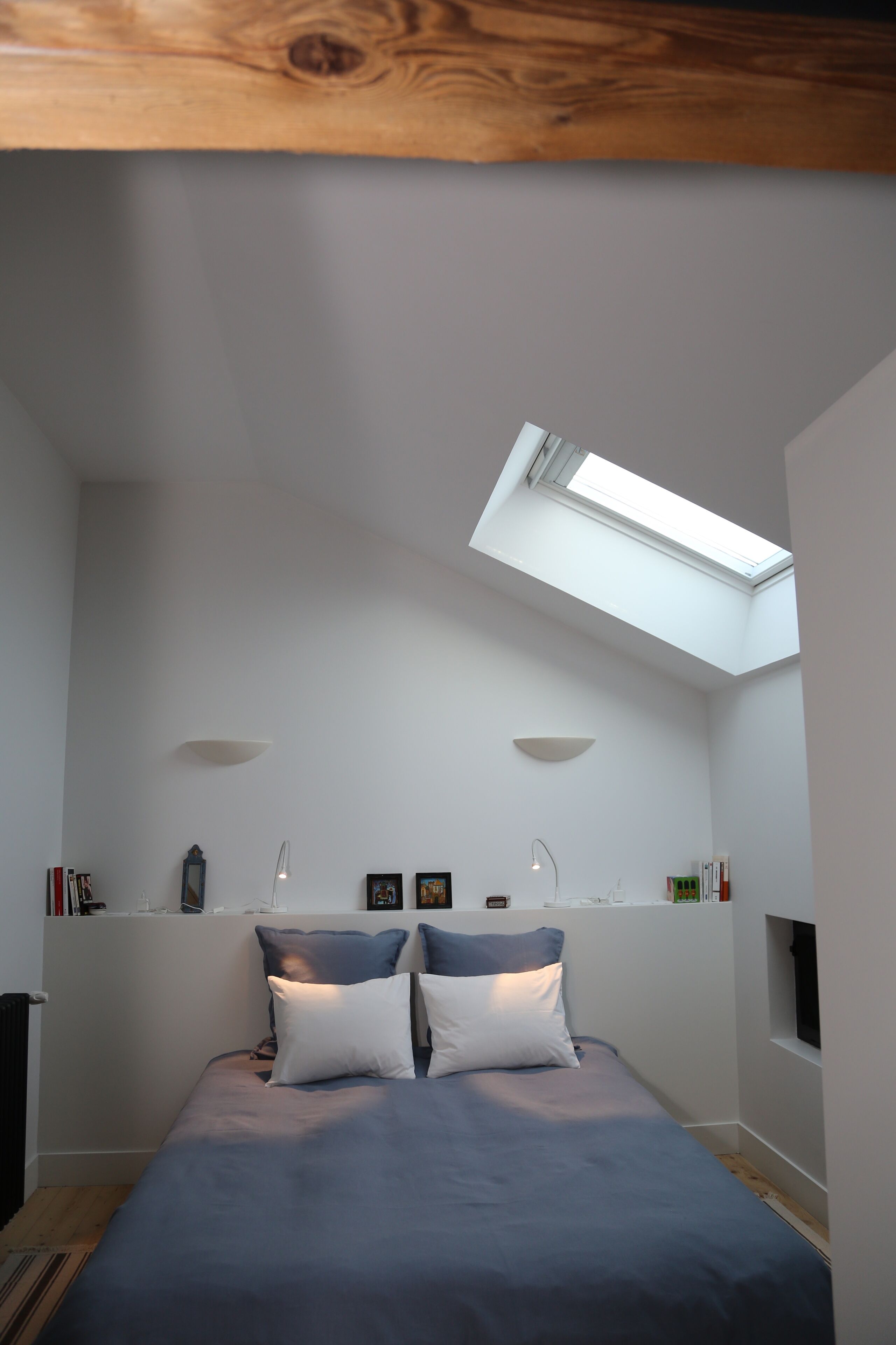 7 habitaciones, tabla de planchar con plancha, cuna de viaje y wifi 