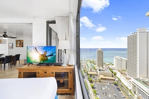 1 bedroom, desk, iron/ironing board, WiFi
