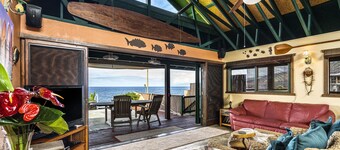 Private, ocean front home with private pool,  Amazing place!