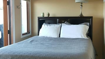 2 quartos, ferros/tábuas de passar roupa, Wi-Fi de cortesia