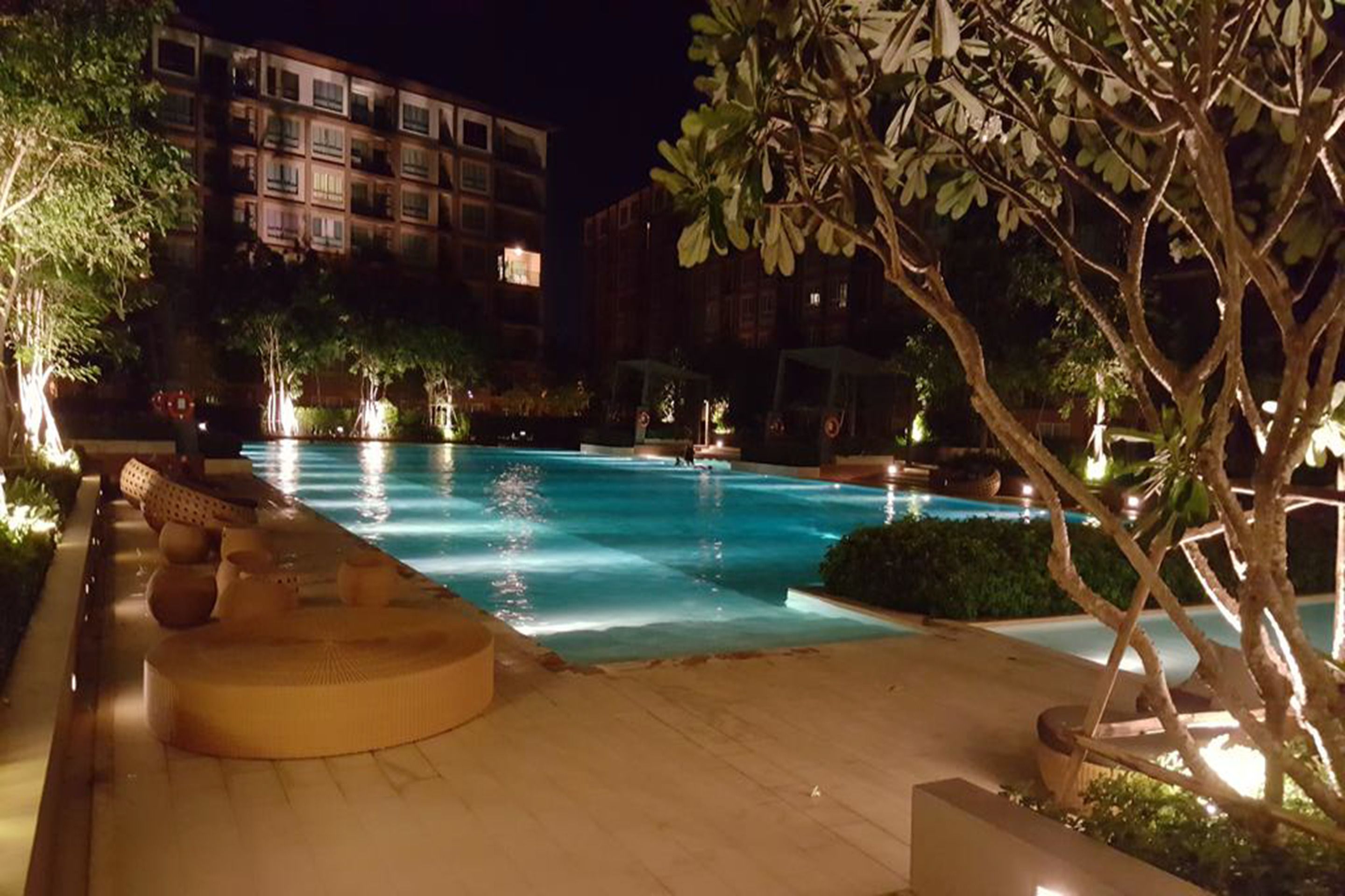 Outdoor pool, pool loungers