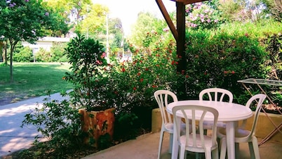 Kibbutz Tiratzvi - Country Lodging