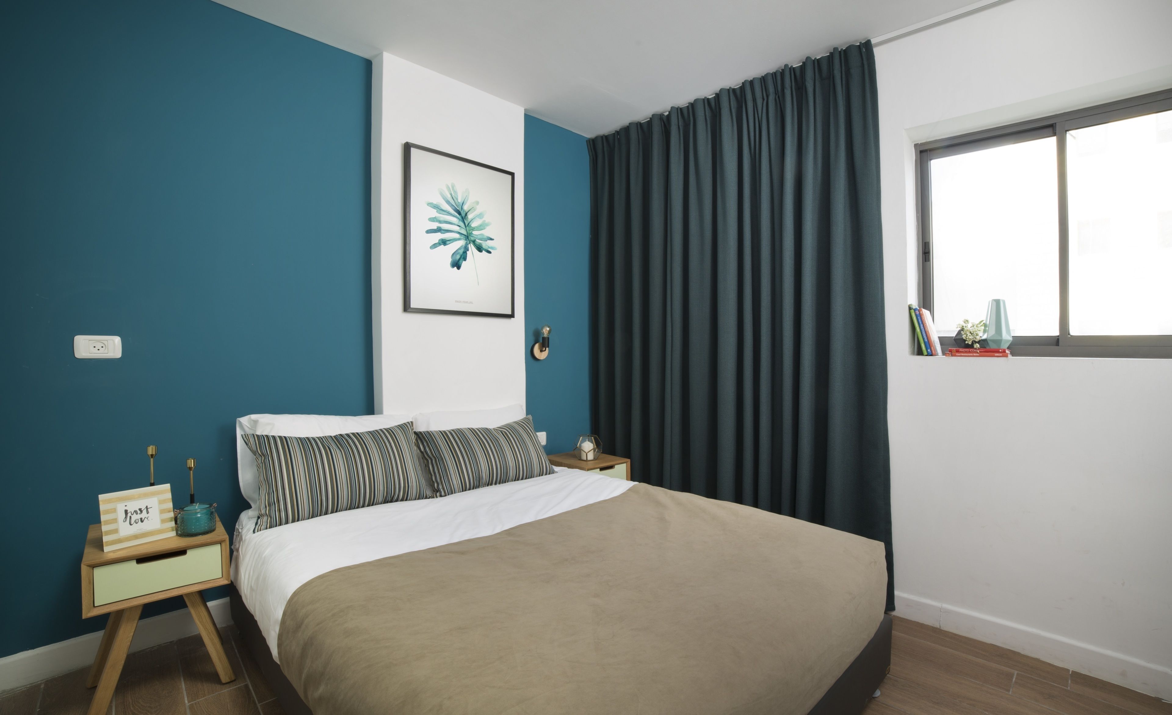 Superior-huone, 2 makuuhuonetta | Työpöytä, äänieristys, silitysrauta/-lauta, ilmainen Wi-Fi