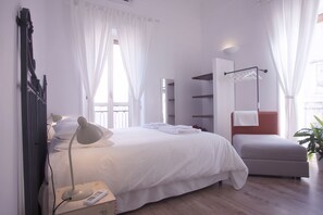 Frette Italian sheets, premium bedding, down duvets, Select Comfort beds