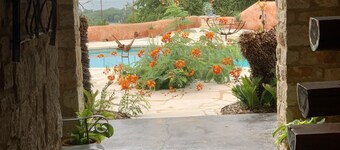 Hudson Bend Casa ved Lake Travis Eid av den kjente kokken