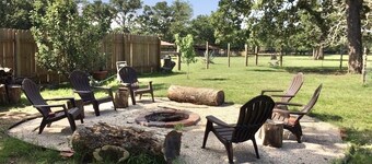 SweetChick Farmhouse, slight country feel with close city convenience.