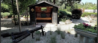 "Casa Dora" - sleeps 4, 2bed 2bath self catering Apartment heart of Provence