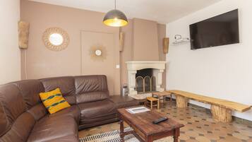 TV, fireplace, DVD player, foosball
