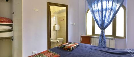 1 Schlafzimmer, Schreibtisch, Bügeleisen/Bügelbrett, WLAN