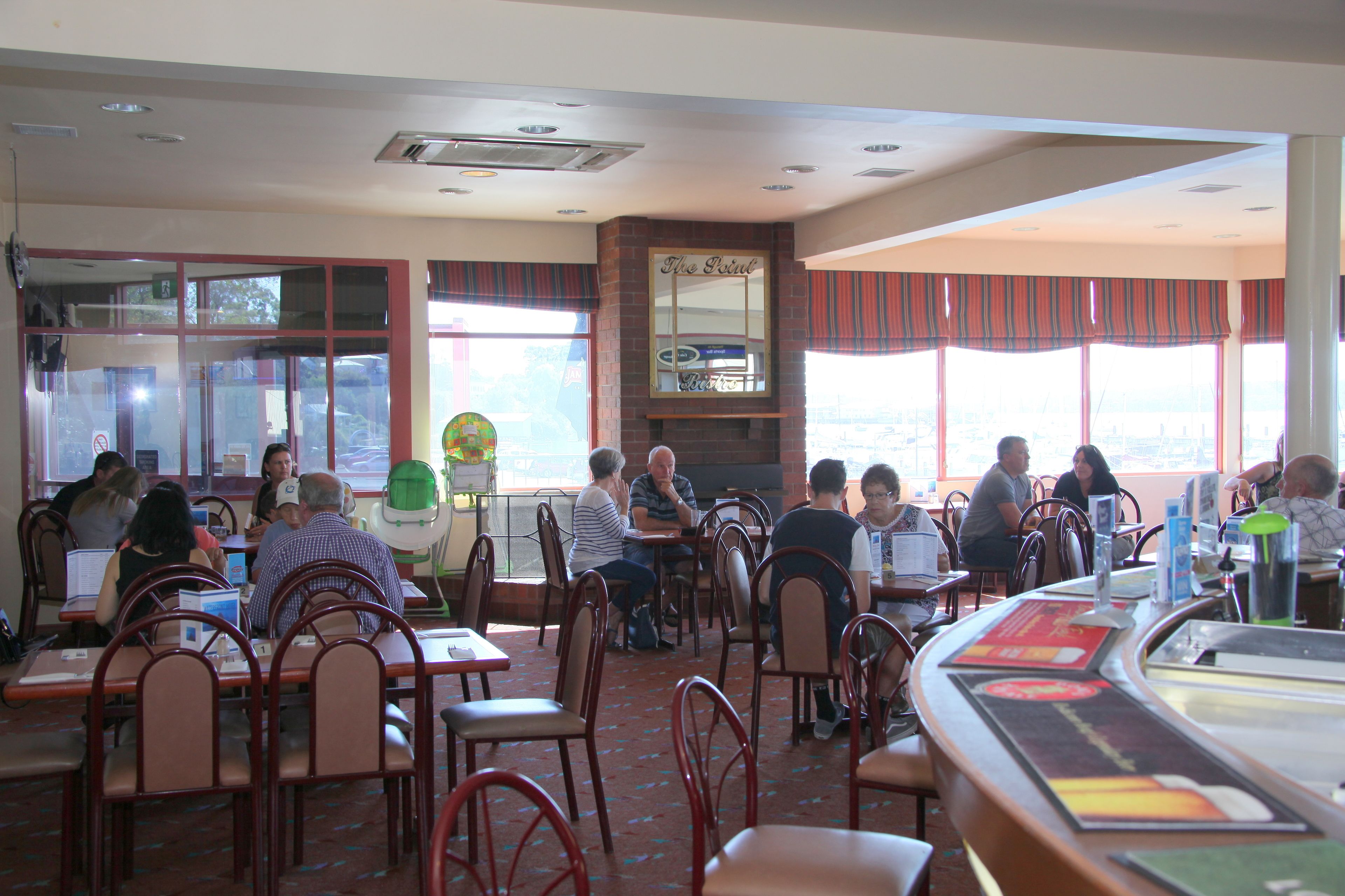 lunch and dinner served, sea views