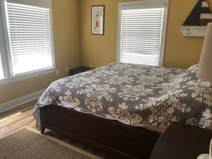 4 habitaciones, tabla de planchar con plancha y wifi 