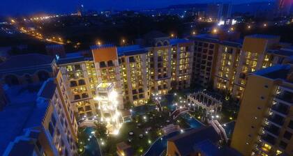 Venetien Signature Condo Resort by PSK