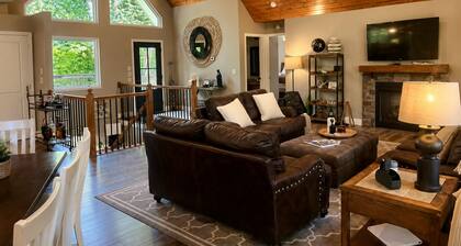 6bed|6bath Lux|private dock|quiet cove