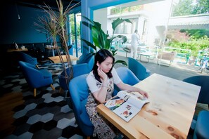 Kawasan tempat duduk lobi
