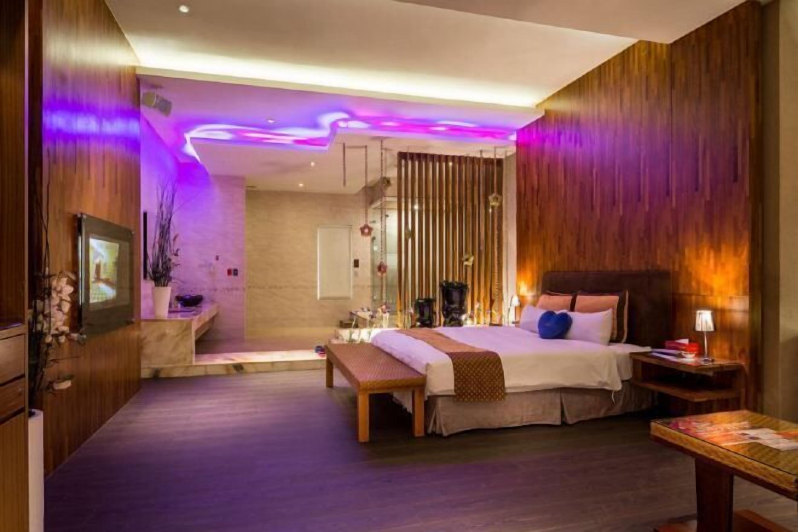 Soundproofing, free WiFi, wheelchair access