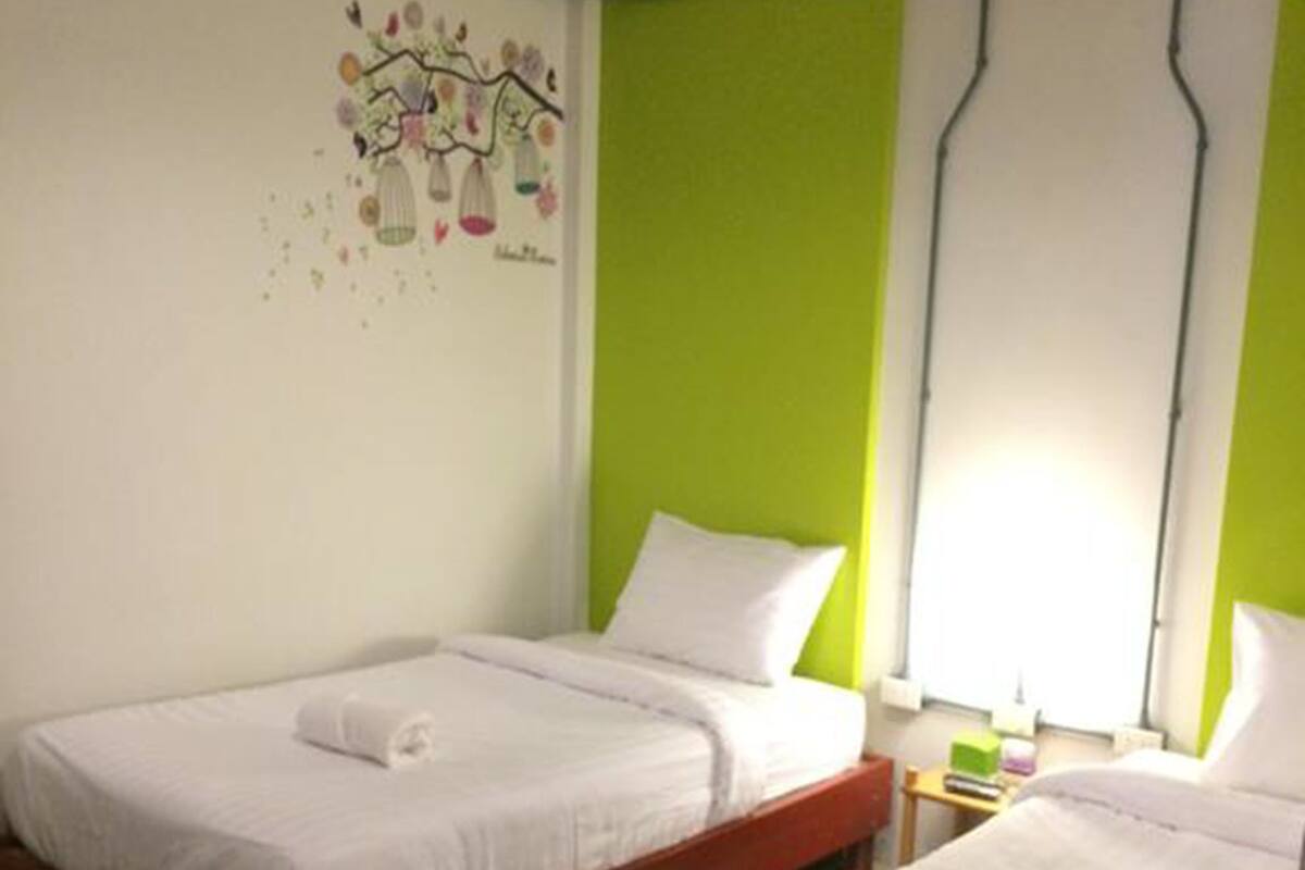 Standard Twin Room