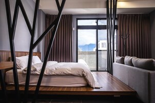 書桌、遮光布/窗簾、隔音、折疊床/加床