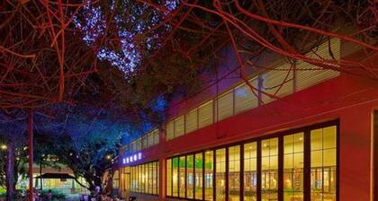 Harvest Qilin Hotel Sanya