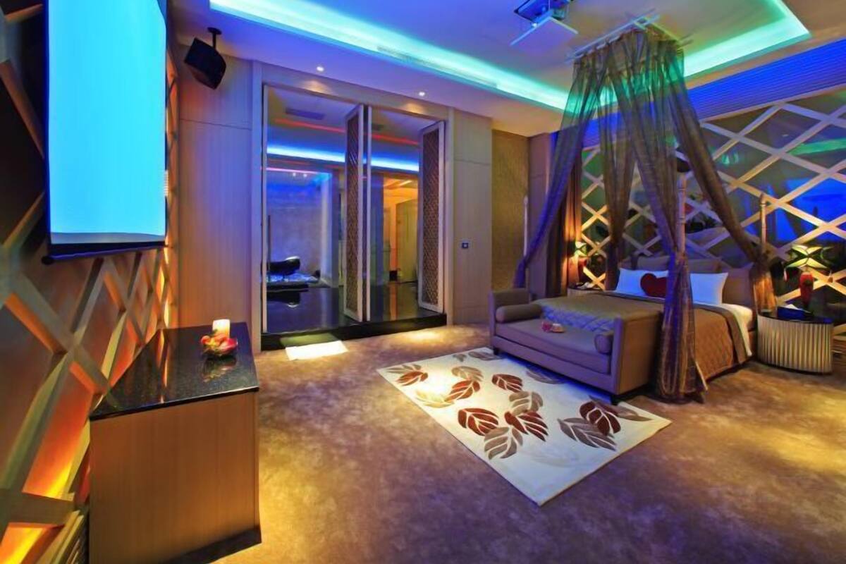 Mørklægningsgardiner, lydisolering, gratis baby-/barnesenge