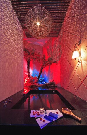 Game room - Blue Coast Spa Motel (Keelung)