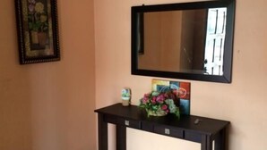 Unclassified image, 3 of 16, button - D'Subang Homestay (Shah Alam)