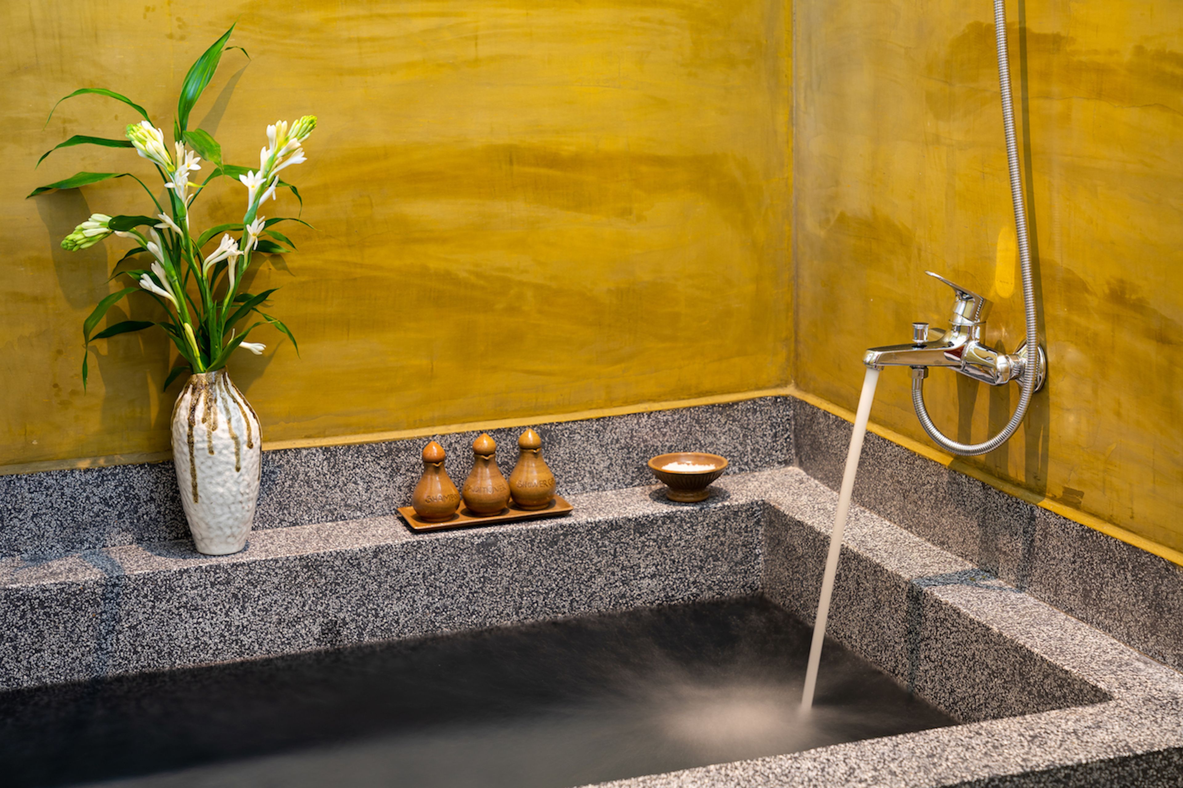 separate bathtub and shower, deep-soaking bathtub, free toiletries