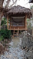 Basic Single Room, 2 Twin Beds, Non Smoking, Partial Sea View | Individually decorated, individually furnished, blackout drapes