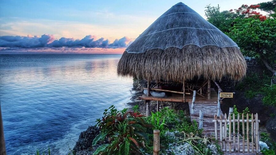 バードランド ビーチ クラブ