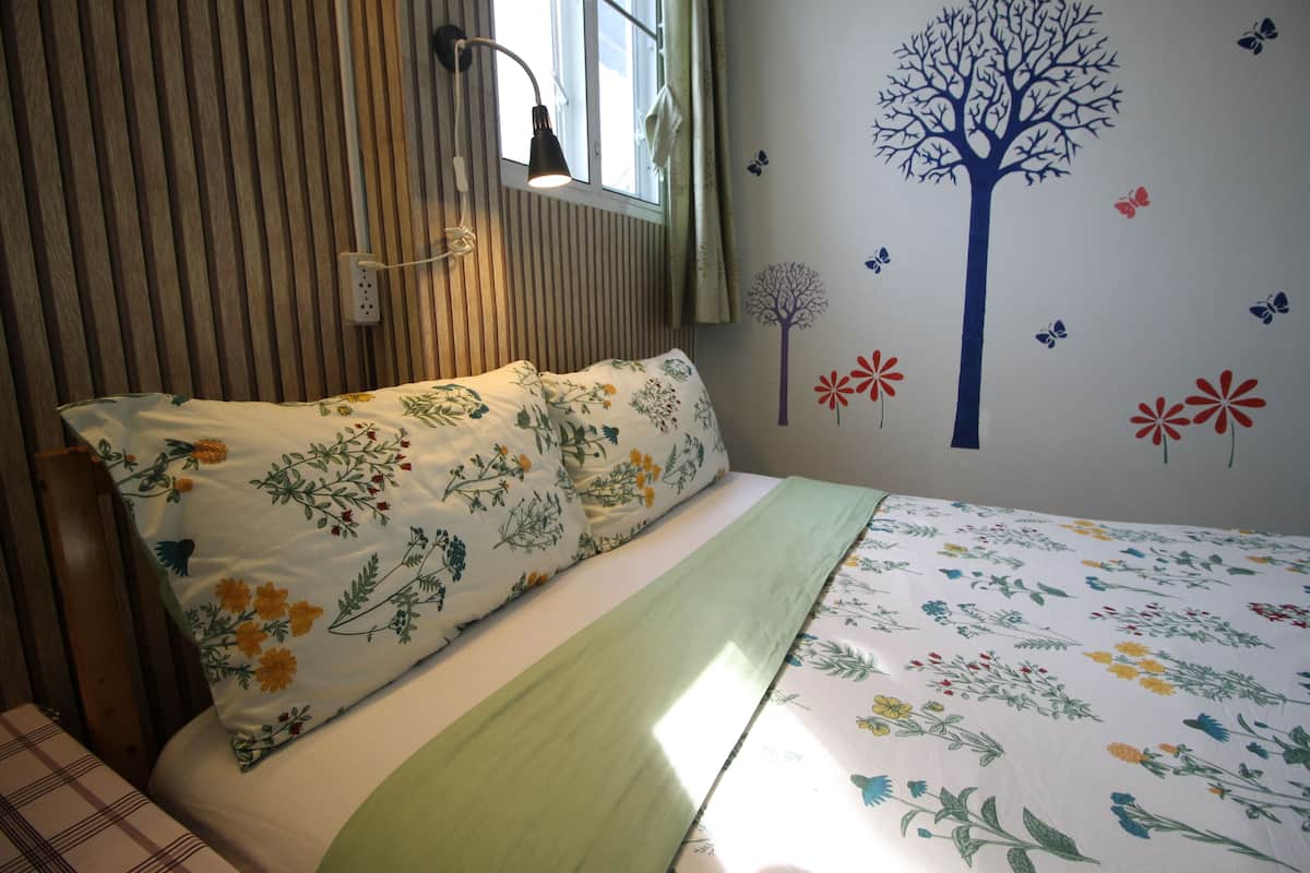 Habitación doble estándar | Wifi gratis y ropa de cama