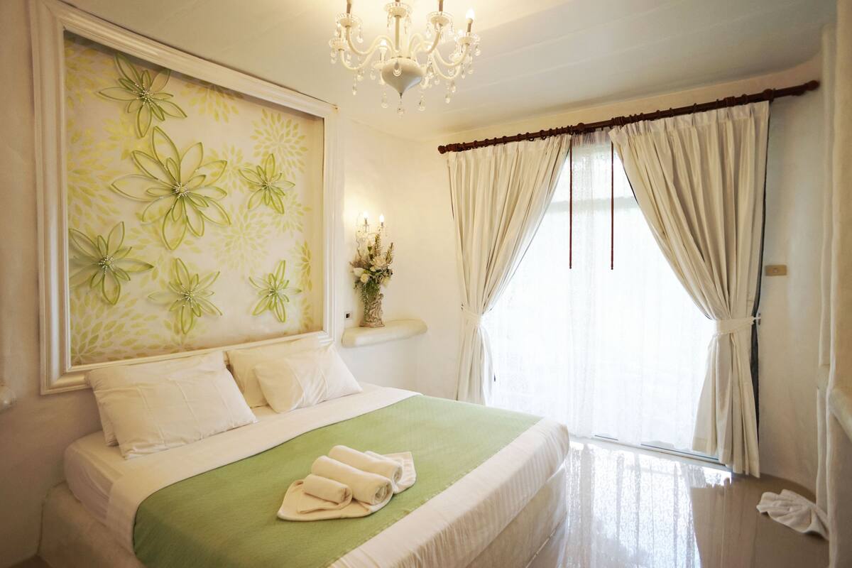 1-Bedroom Villa  | Minibar, rollaway beds, free WiFi