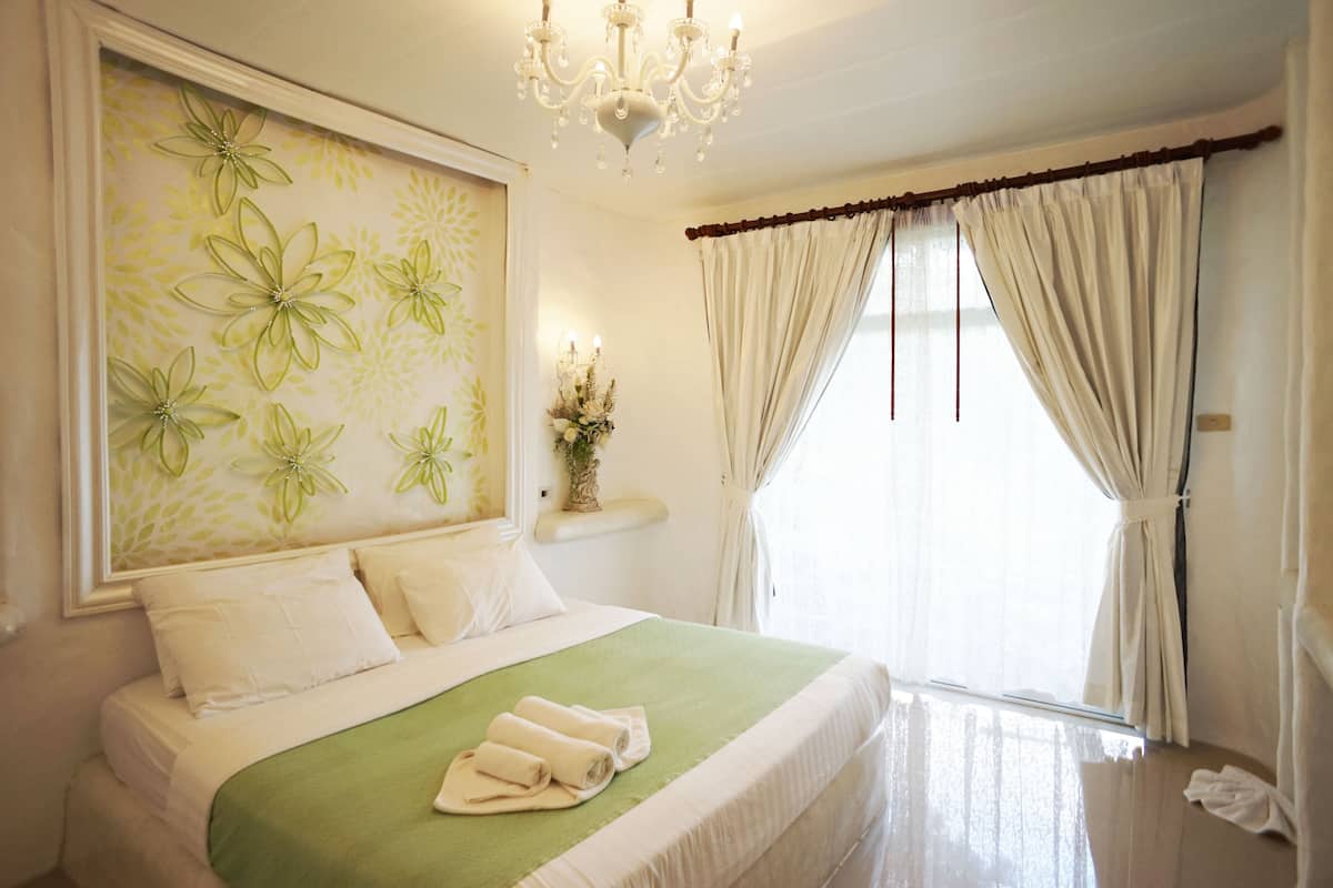 1-Bedroom Villa | Minibar, rollaway beds, free WiFi